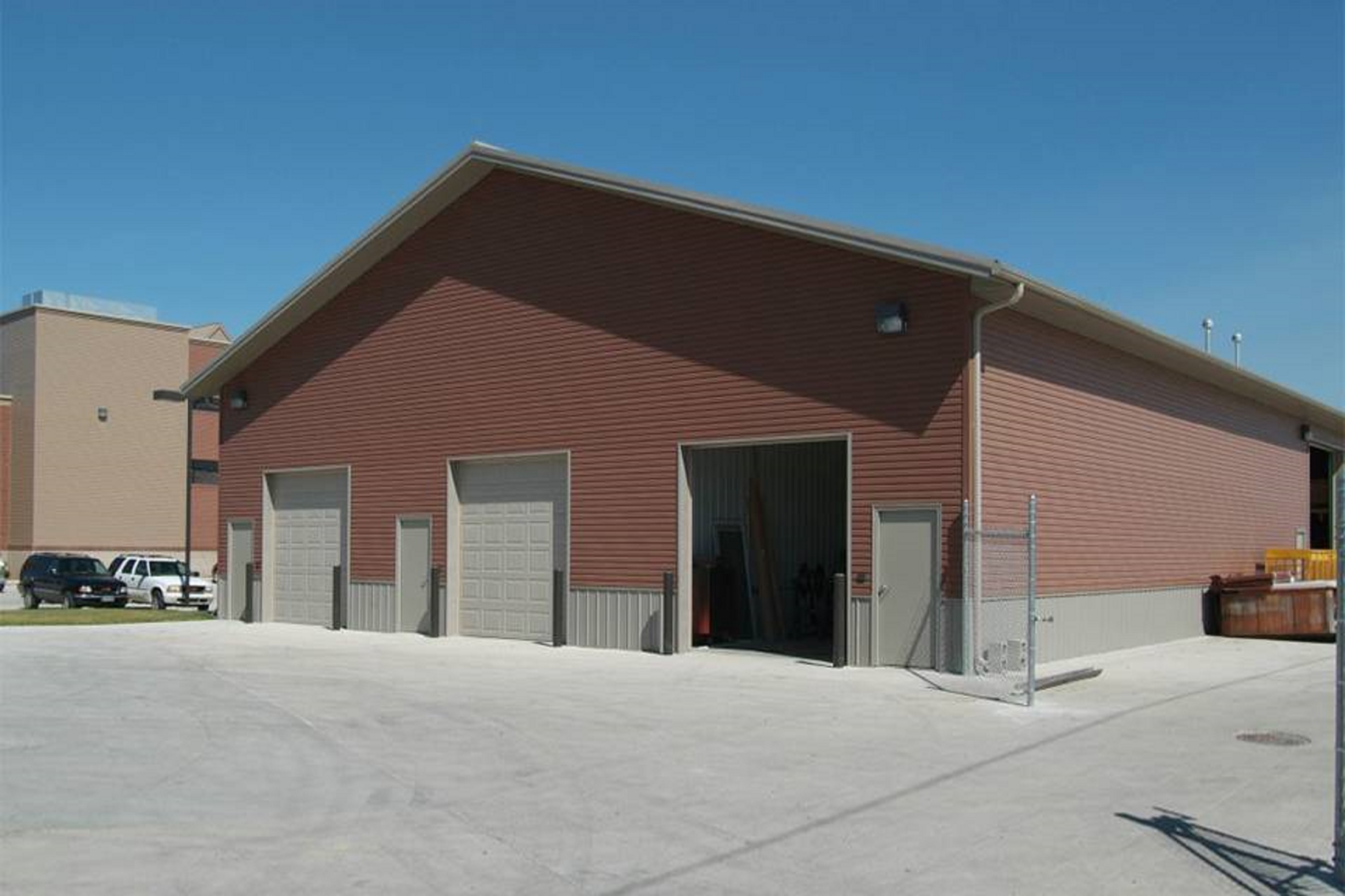 Manufacturing & Industrial